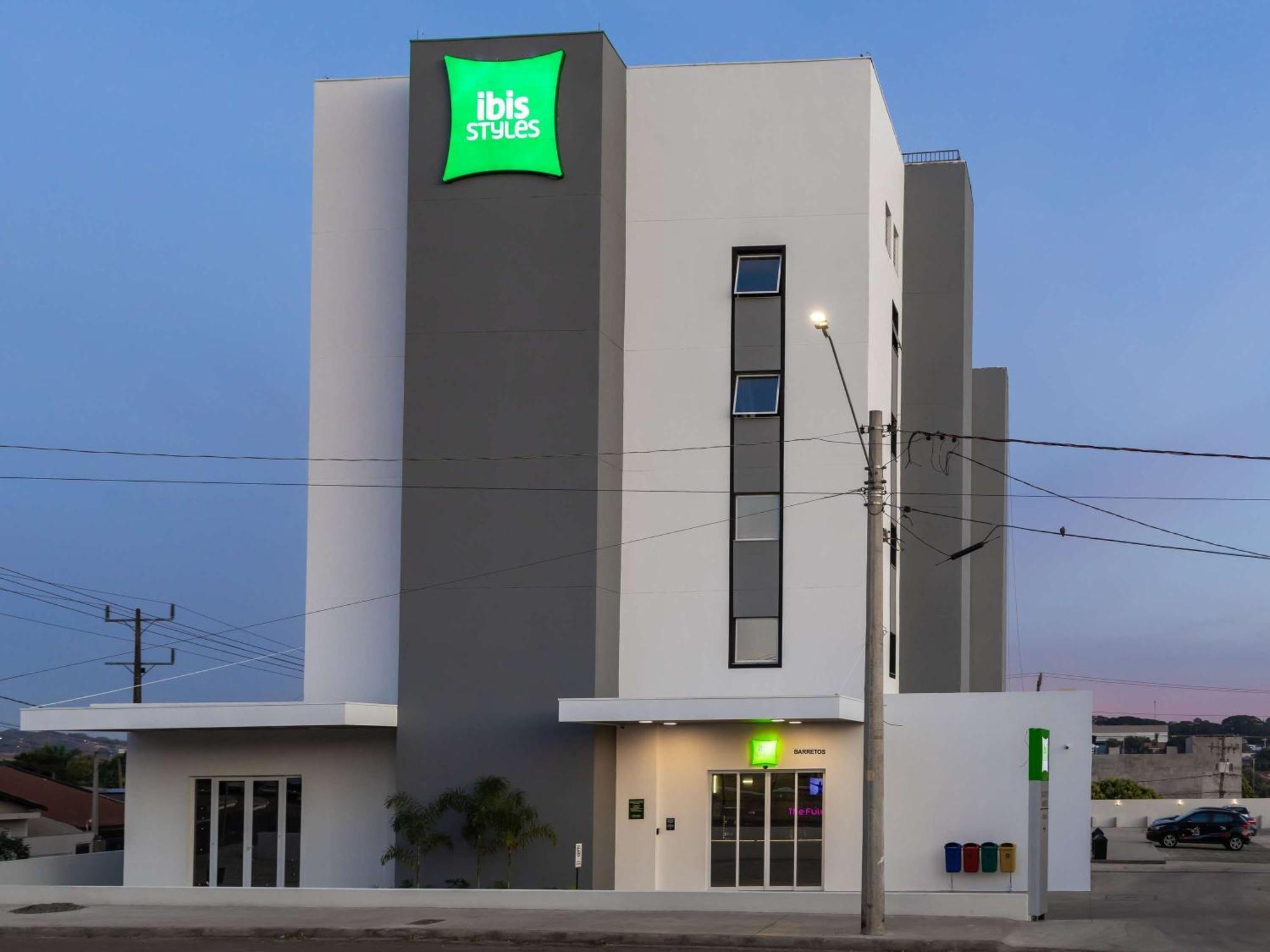 Hotel Ibis Styles 3*